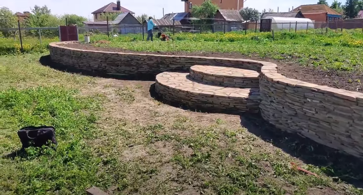 https://saratov.blago-s.ru/storage/app/uploads/public/646/324/b64/646324b647951515853013.png